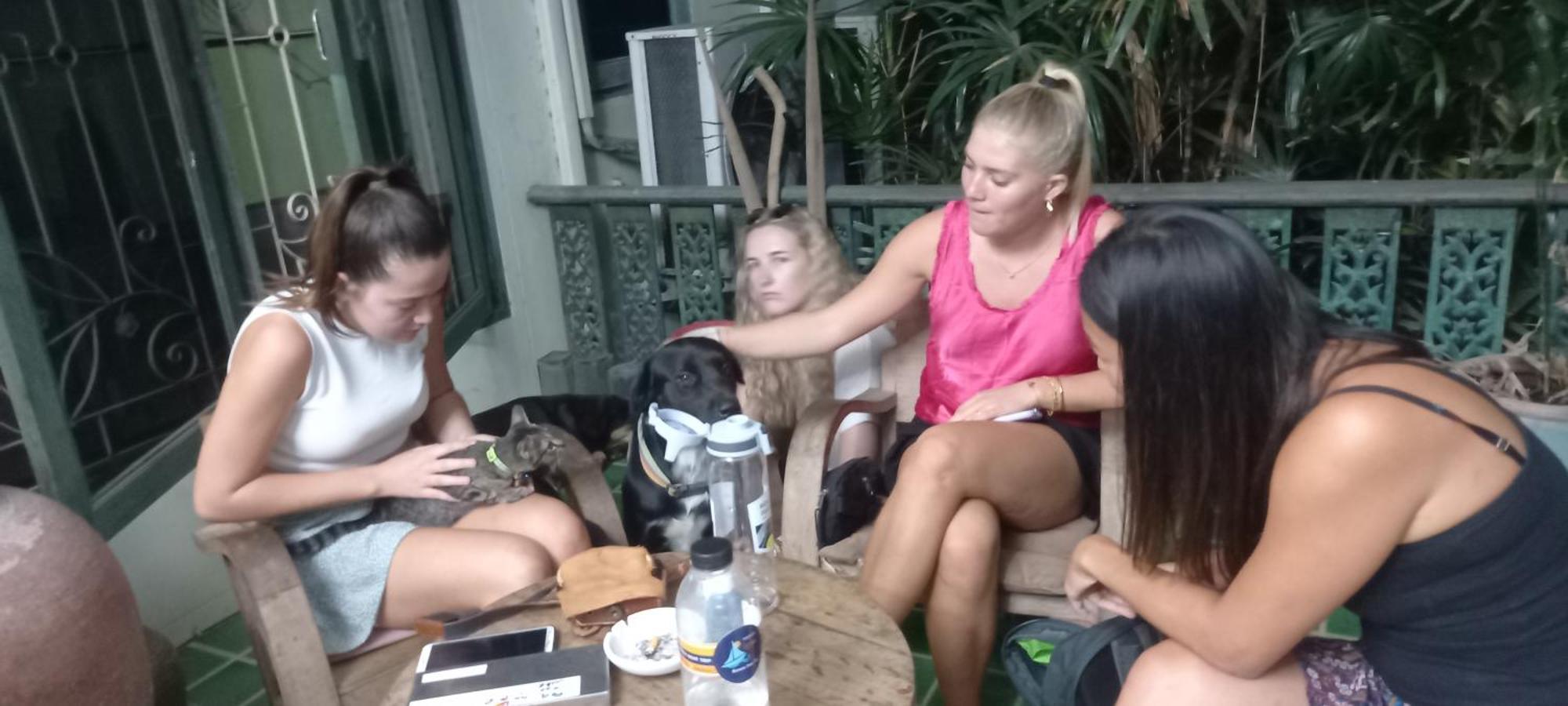 Plus Hostel Ayutthaya Eksteriør billede