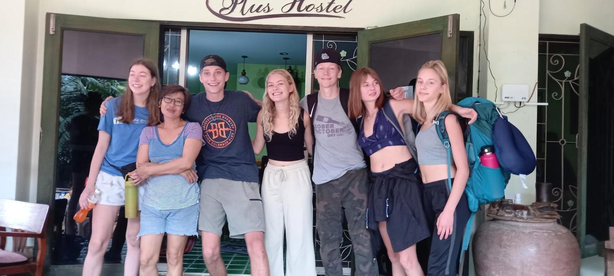 Plus Hostel Ayutthaya Eksteriør billede